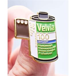 Pin Badge - Official Exclusive Fujifilm Velvia 50 35 thumbnail