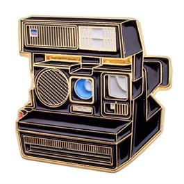 Official Exclusive Polaroid 600 / 660 Sun Instant Camera with Sonar AF Pin Badge thumbnail