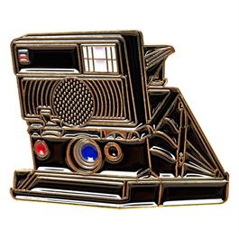 Official Exclusive Polaroid 680 Instant Camera with Flash Pin Badge thumbnail