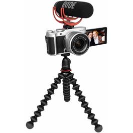Fujifilm X-A7 Camera with 15-45mm lens in Vlogger kit thumbnail