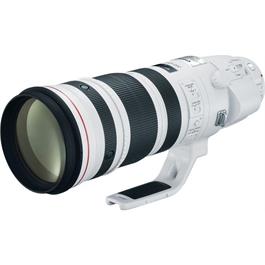 Canon EF 200-400mm f/4L IS USM Lens With Built in 1.4x Extender thumbnail