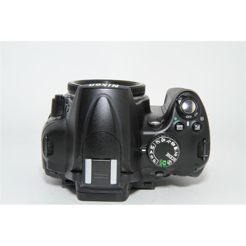 Nikon d5000 body фото