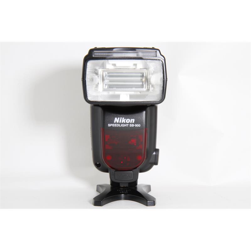 Used Nikon SB900 Speedlight Excellent Boxed Park Cameras