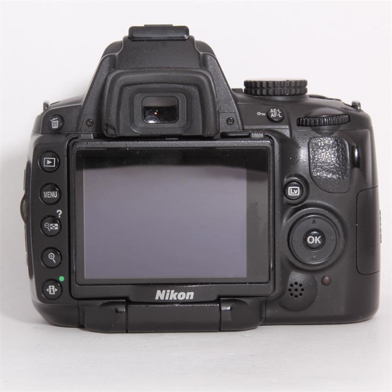 Nikon d5000 body фото