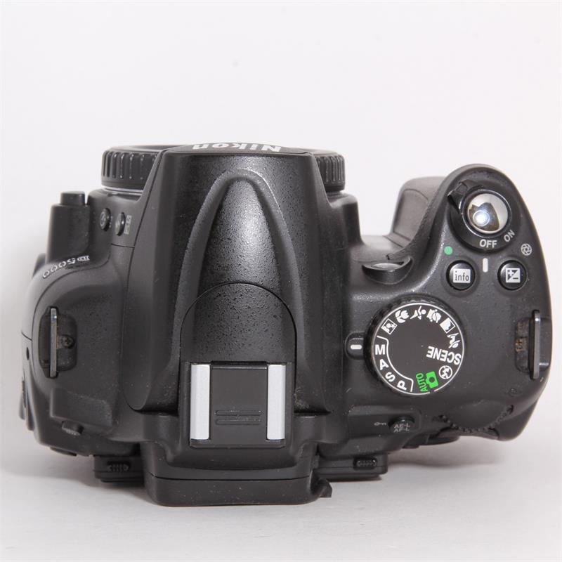 Nikon d5000 body фото