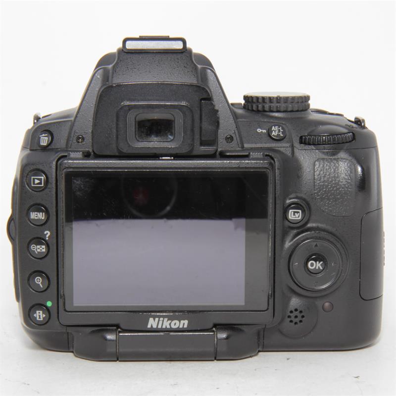 Nikon d5000 body фото