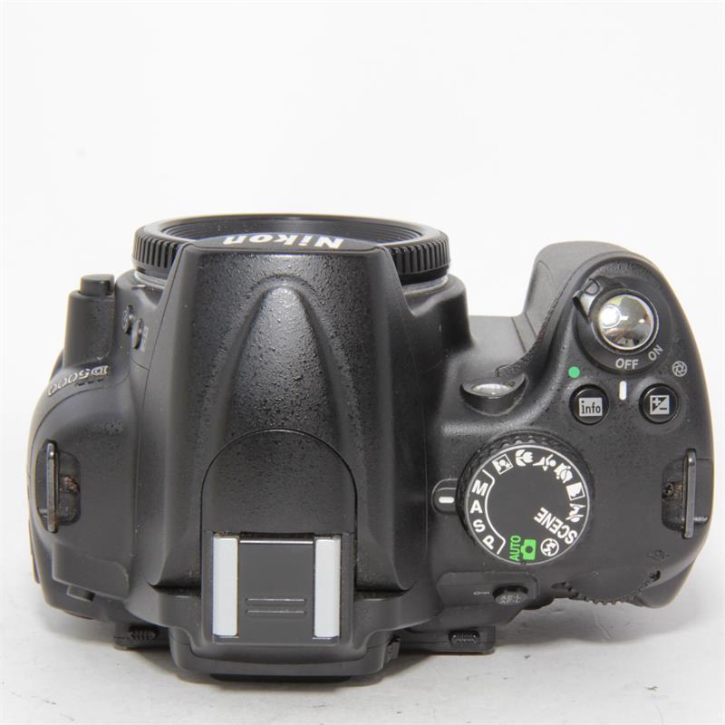 Nikon d5000 body фото